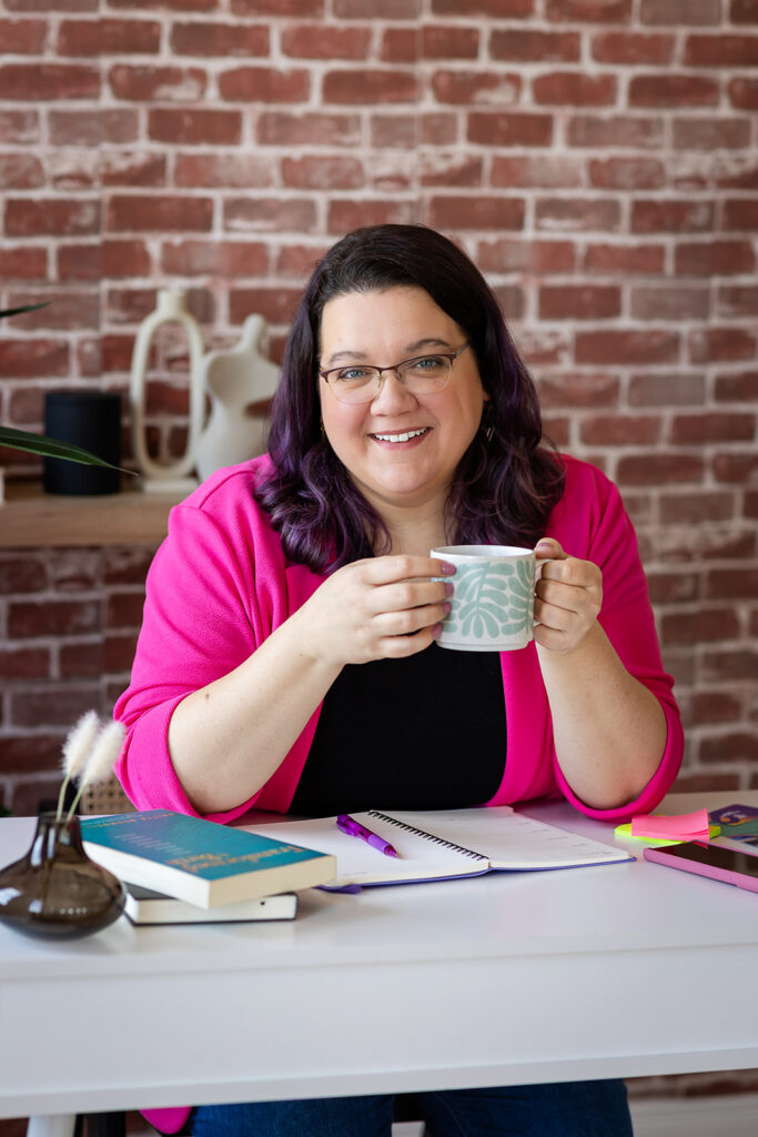 Lisette Weber, Postpartum Sidekick
postpartum sidekick.ca