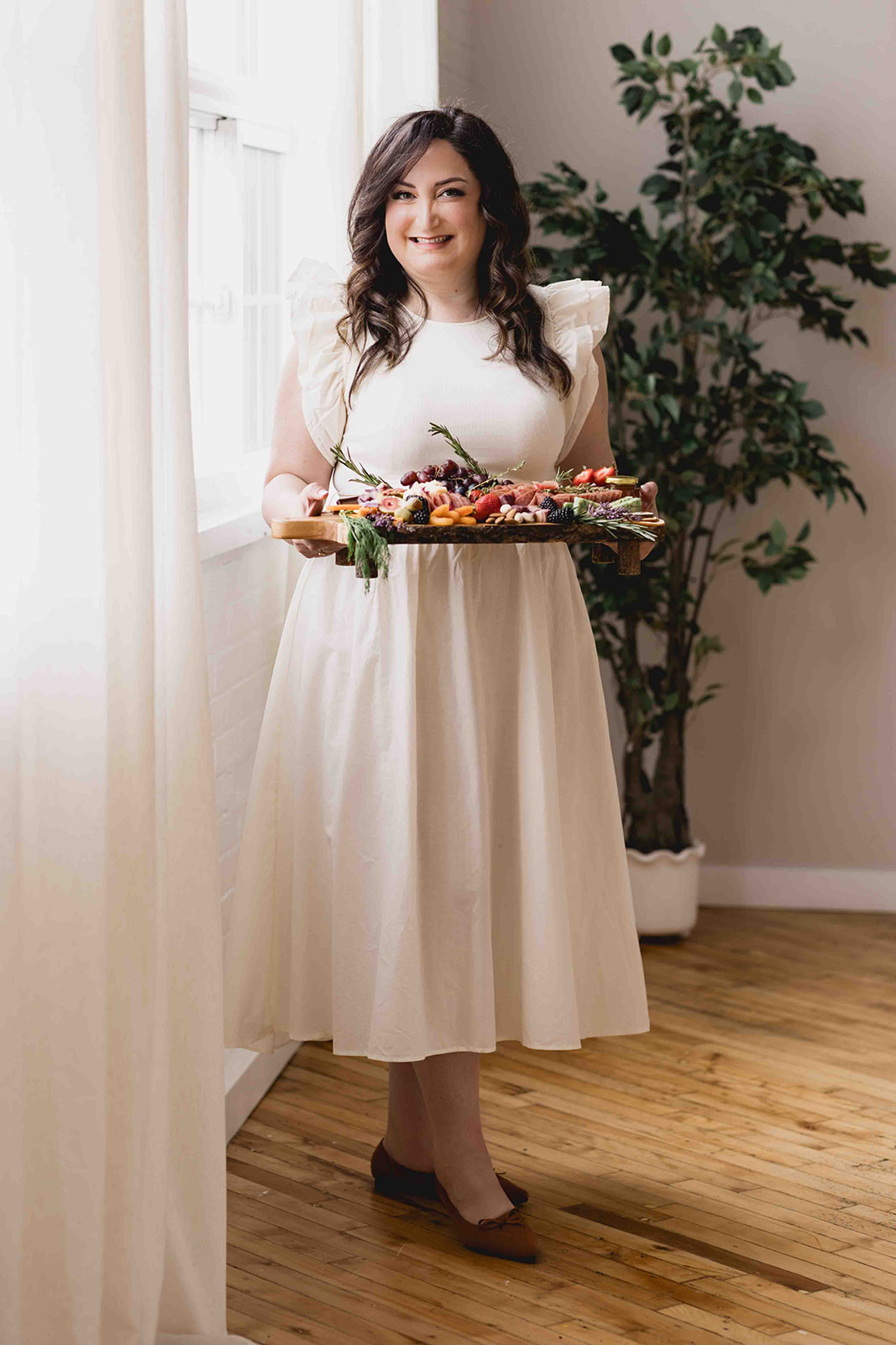PortraitsbyKendra branding photo of Marycuterie from Kitchener-Waterloo