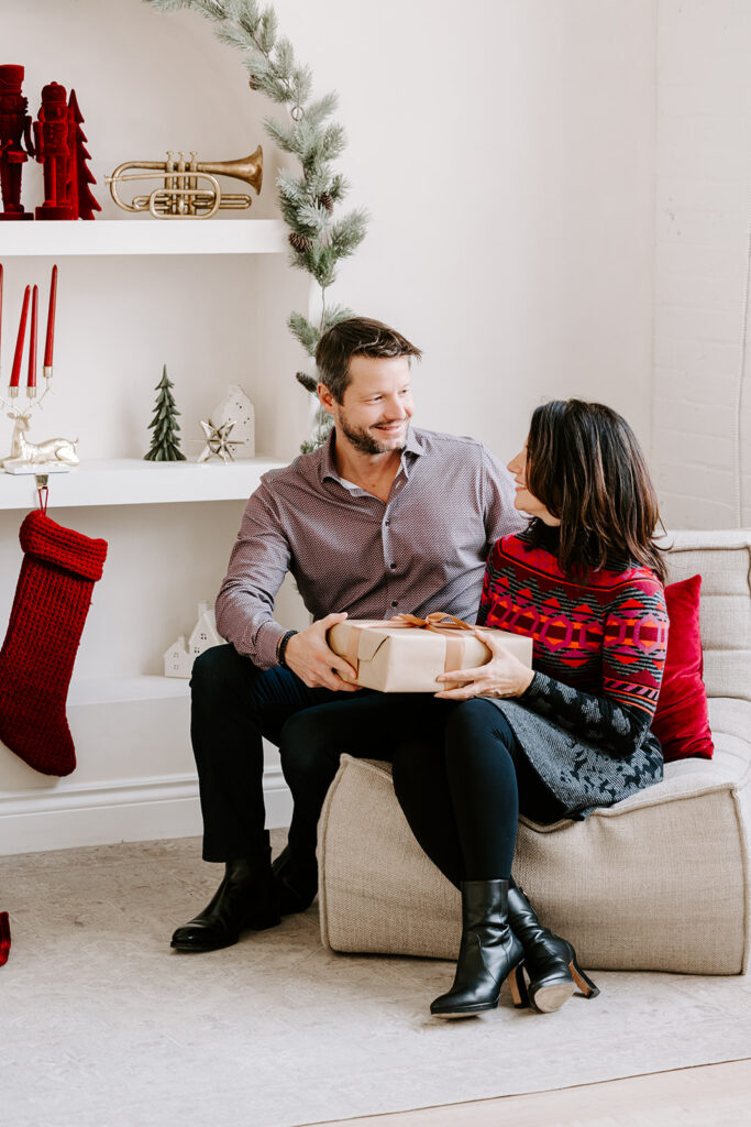 Family holiday photo taken during a studio mini session in Cambridge, Ontario — captured by Portraits by Kendra,Kitchener-Waterloo family photographer.