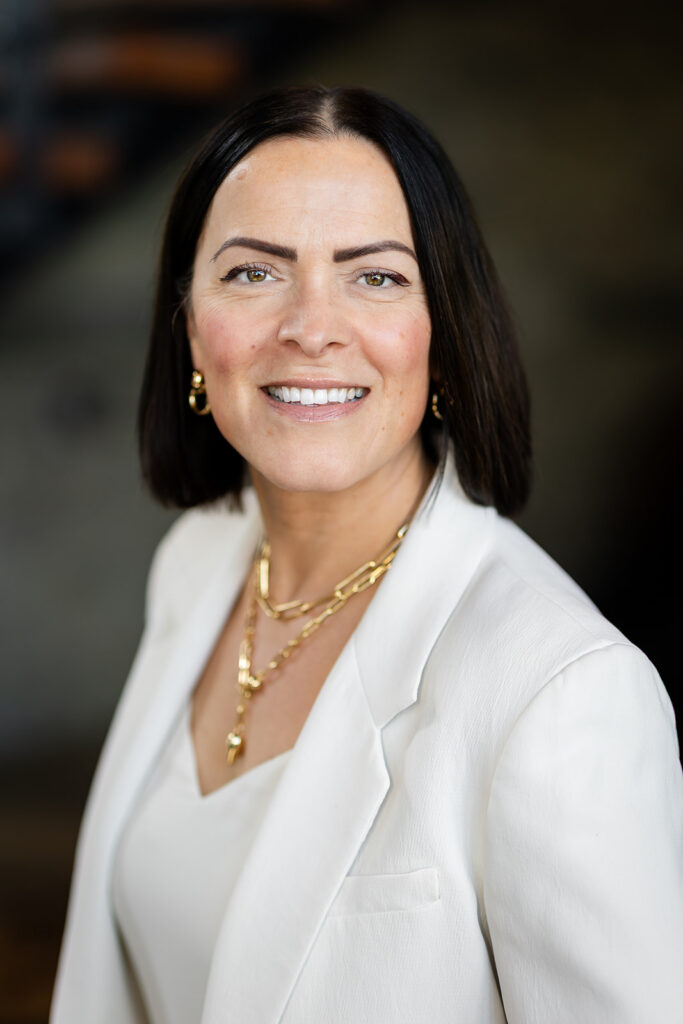 Modern LinkedIn Headshot of a woman photographed in Kitchener-Waterloo  by Portraits by Kendra